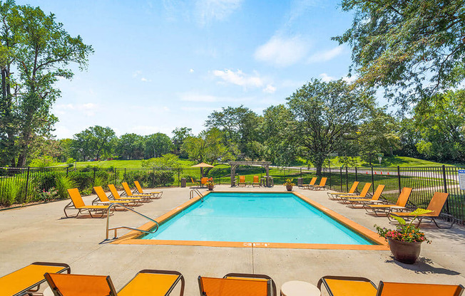 the swimming pool at the resort at governors residence