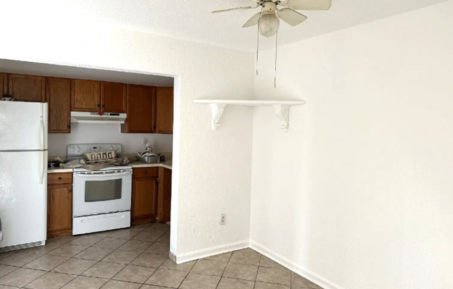 1/1 condo in the heart of Clearwater - Move in special
