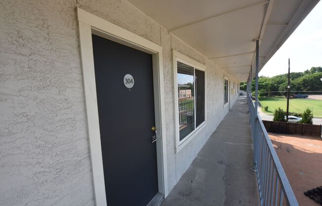 Lakewood Gardens - 5404 Reiger Ave