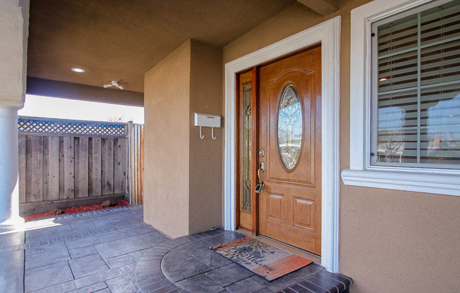 Beautifully Remodeled 3 Bed 2 Bath Single Family Home in Mountain View!