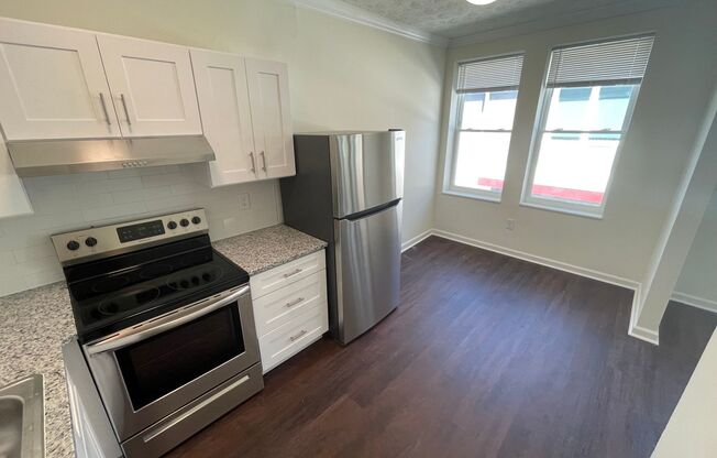 386 Parkway Apartments