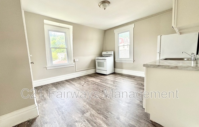 352 2 ST