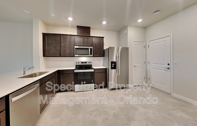 3117 EMERALD ACRES LN