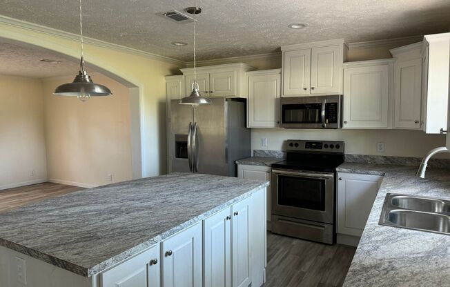 Brand New Home For Rent in Lakeland