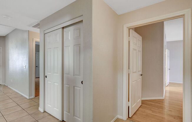 2 beds, 2 baths, $1,600