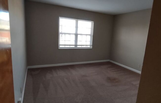 1 bed, 1 bath, 710 sqft, $829, Unit 84