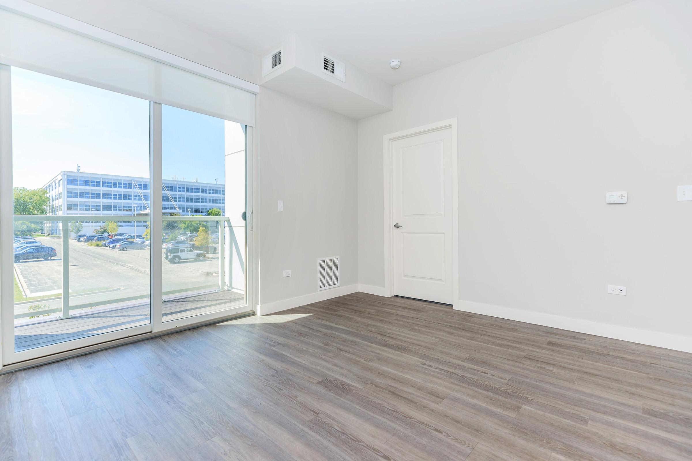 Home - Woodview Apartments - Deerfield, IL