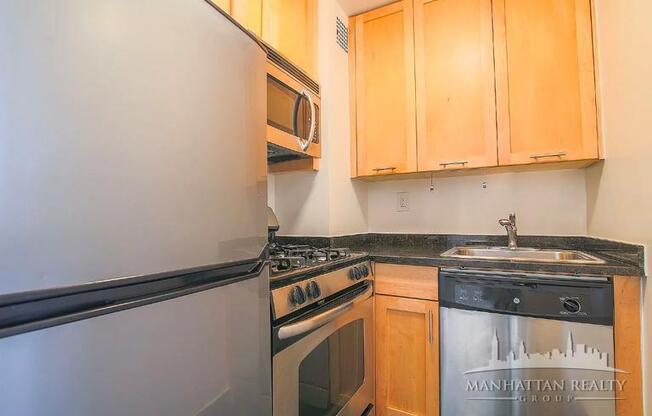 Studio, 1 bath, 512 sqft, $3,725, Unit 7F
