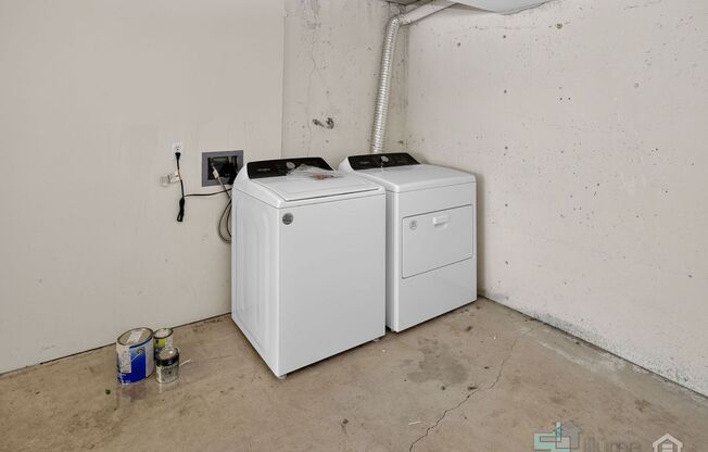 3 beds, 2 baths, 1,250 sqft, $2,600, Unit 228 - Wegner
