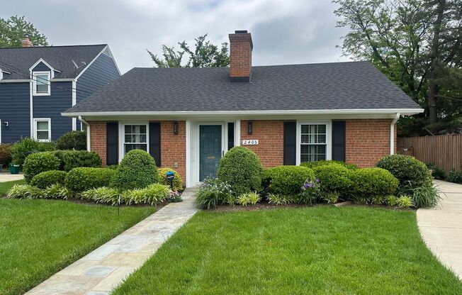 Alexandria/Braddock Heights - 2405 Crest Street - $5,845.00