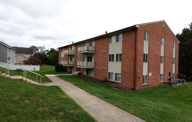 Overlook Apartments (1-3 BR Units)