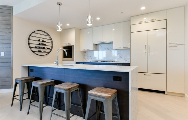 2 beds, 2 baths, 1,367 sqft, $8,200, Unit 902