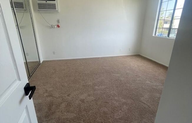 1 bed, 1 bath, $2,195, Unit 102