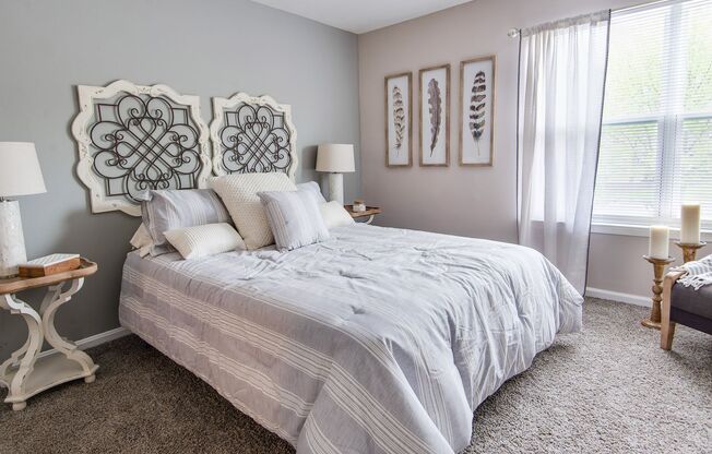 2 beds, 1 bath, 880 sqft, $1,661, Unit 27-2D