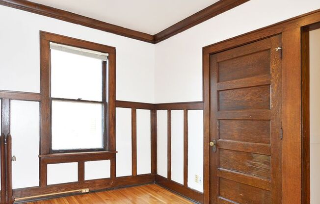 Studio, 1 bath, 375 sqft, $825, Unit 10 - 208