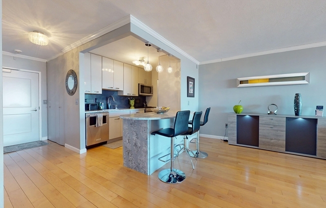 1 bed, 1 bath, 900 sqft, $5,500, Unit 16B-Furnish