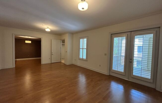 2 beds, 2 baths, $2,895