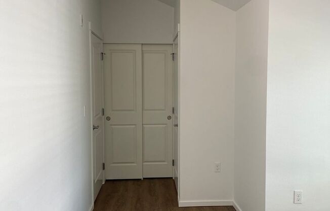 2 beds, 2 baths, 900 sqft, $2,895, Unit 2500-A