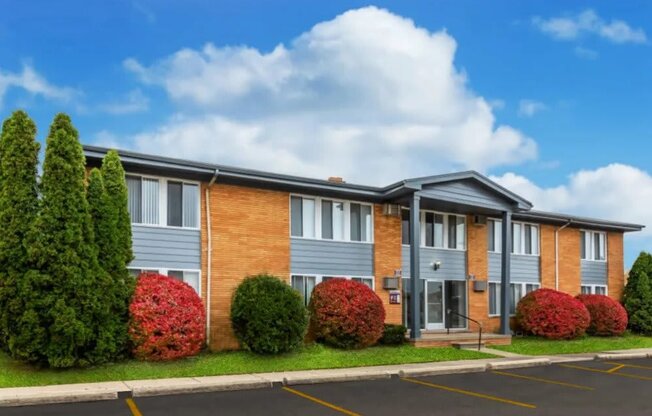 Pet friendly apartments in Roseville, MI