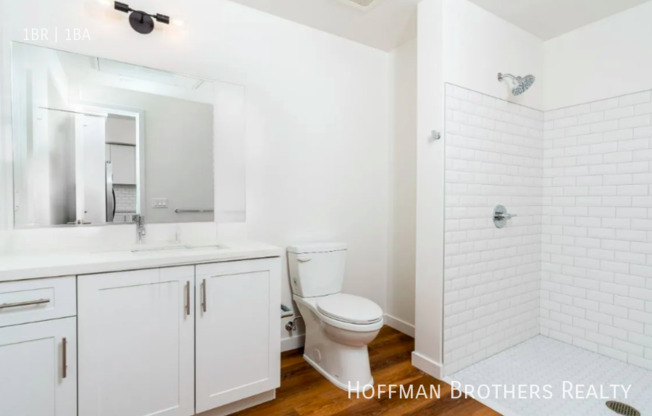 1 bed, 1 bath, $2,420