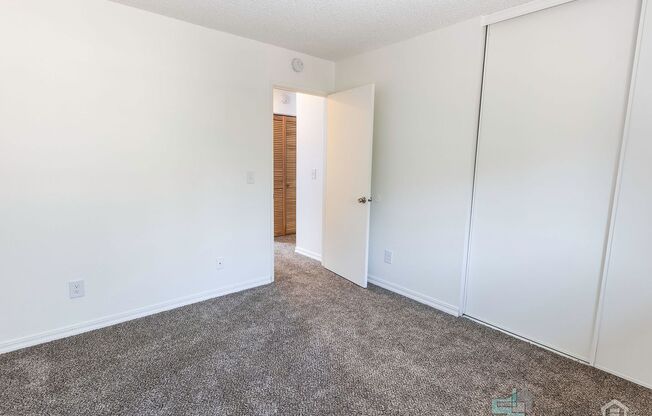 2 beds, 1 bath, 730 sqft, $1,600, Unit 79