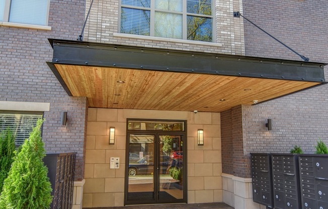 2 beds, 2 baths, 1,270 sqft, $3,250, Unit Residence 510