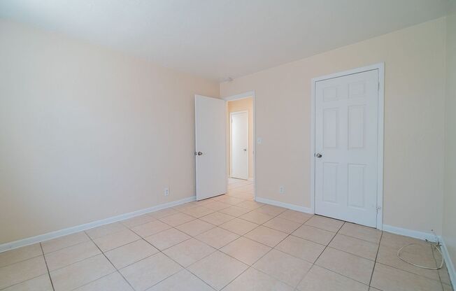 628 8th St Apts