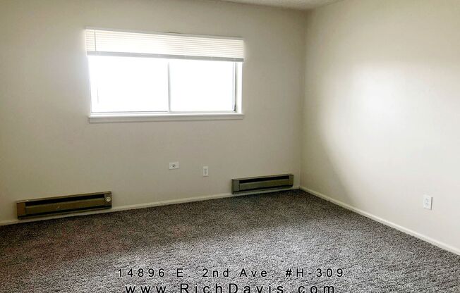 2 bed, 2 bath with washer/dryer hookup.  Great location off Sable and 2nd Ave.