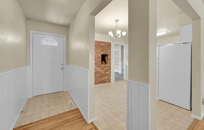 3-bedroom Rancher in Countryside Estates!