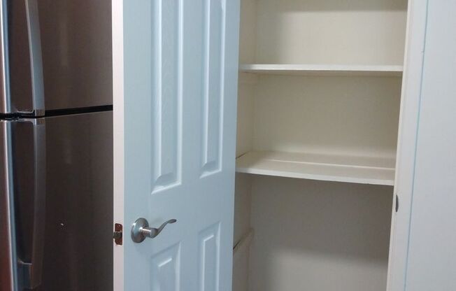 1 bed, 1 bath, 725 sqft, $1,895, Unit 3744-22