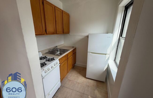 Sheri-Lunt Beachside Apts