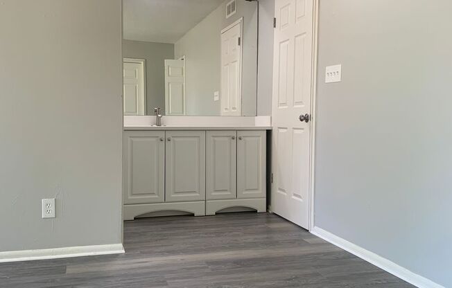 3 beds, 2 baths, 1,034 sqft, $1,125, Unit 69A-R