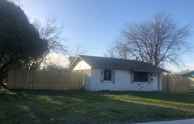821 POWELL RD