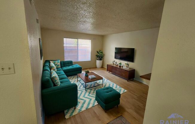 2 beds, 2 baths, 960 sqft, $1,504, Unit LAW15-109
