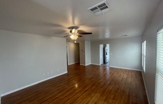 GREAT SINGLE STORY HOME!