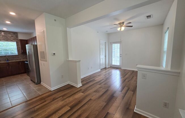 1 bed, 1 bath, $1,295