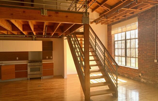 1 bed, 1 bath, 900 sqft, $3,950, Unit 2121 B216