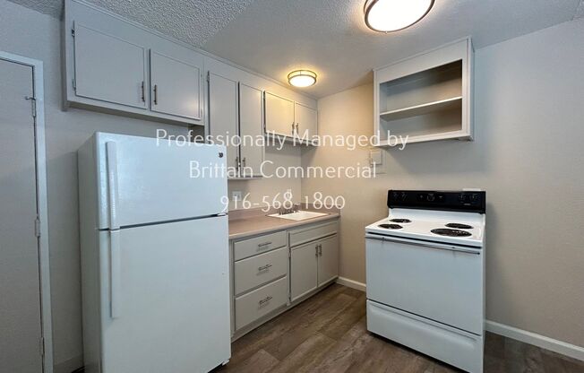Charming Upstairs 1 Bed, Modernized Interior, Covered Carport Parking Available On Site!