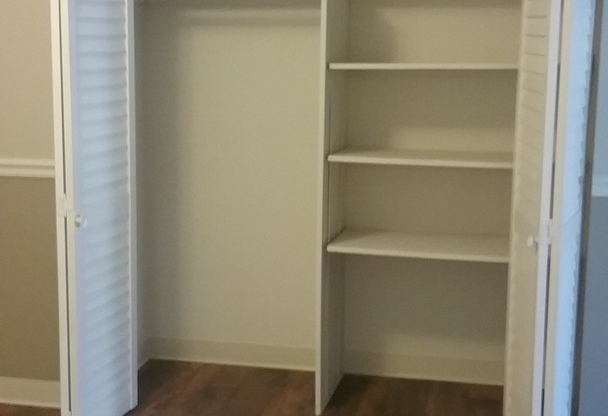 1 bed, 1 bath, $1,495, Unit 494202