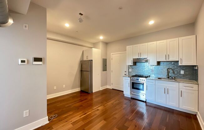 1 bed, 1 bath, $1,395, Unit Apt 18