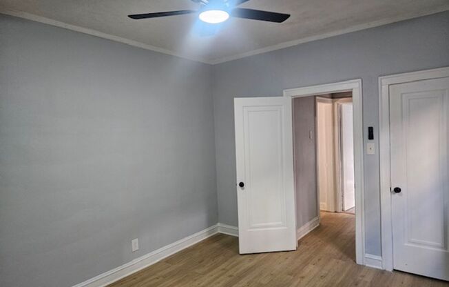 2 beds, 1 bath, $1,695, Unit 5244-2E