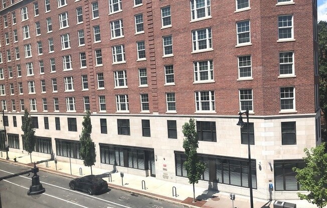 2 beds, 1 bath, 760 sqft, $3,600, Unit 306