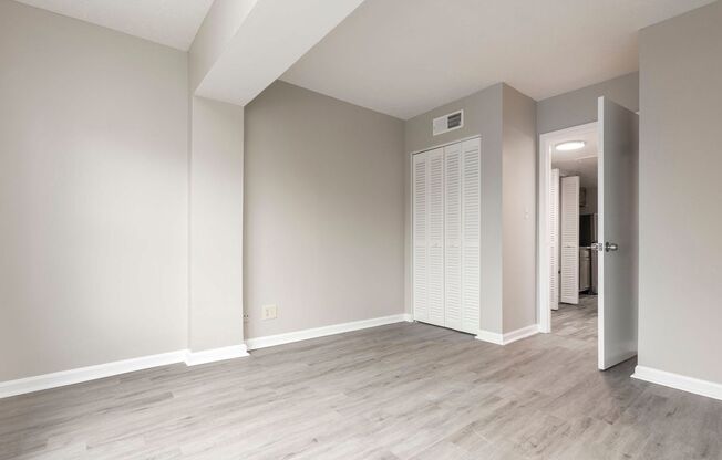 2 beds, 2 baths, $895, Unit 309