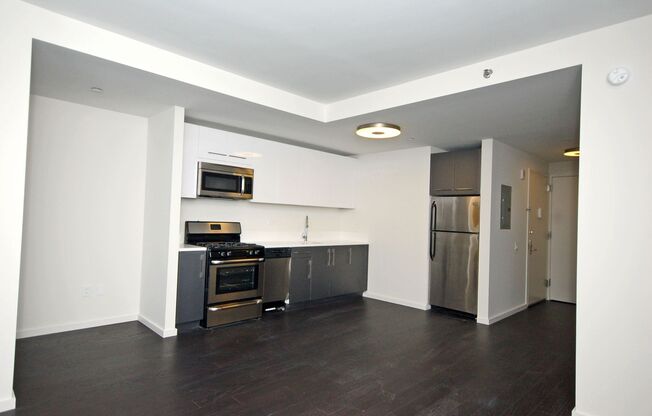 2 beds, 2 baths, 874 sqft, $6,238.14, Unit 16C