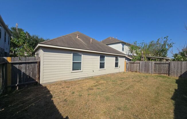 3 beds, 2 baths, $1,775