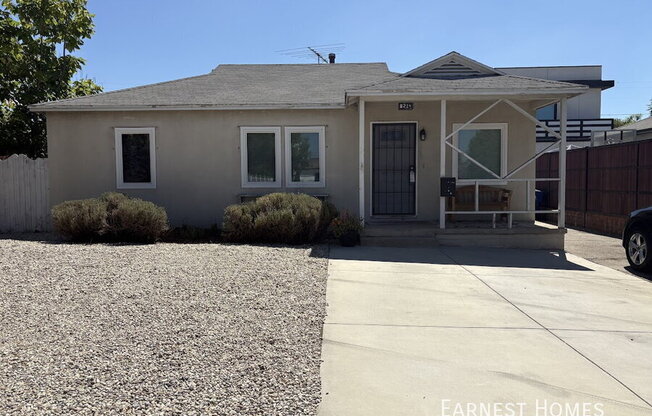 8214 LAURELGROVE AVE
