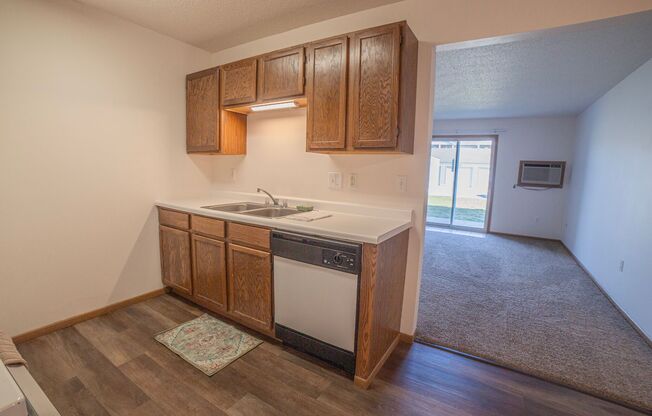 2 beds, 1 bath, 815 sqft, $865, Unit 1414-209