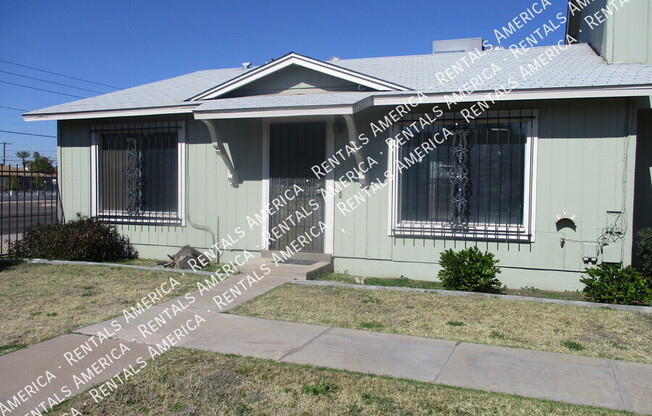 2645 W HIGHLAND AVE