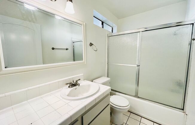 1 bed, 1 bath, $2,895, Unit 311