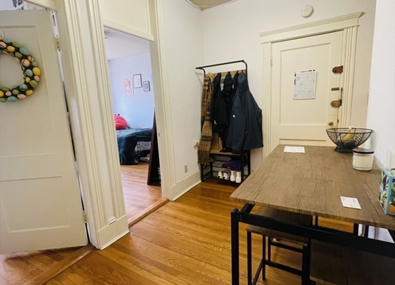 14 Palace Rd